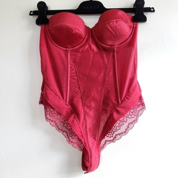 New Zara Padded Underwire Lingerie Red Satin Bodysuit Size 34B - Picture 10 of 17